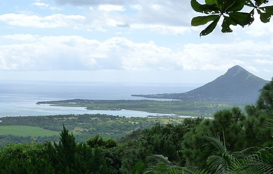 L'ile Maurice, là ou la peintre Marjolaine Faure a vécu pendant 6 ans